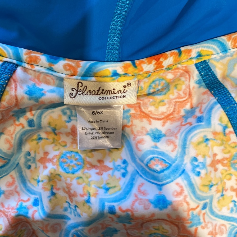 🤩 Floatimini - Hooded Zip-up Rash Guard, Sun Protection - Picture 6 of 7